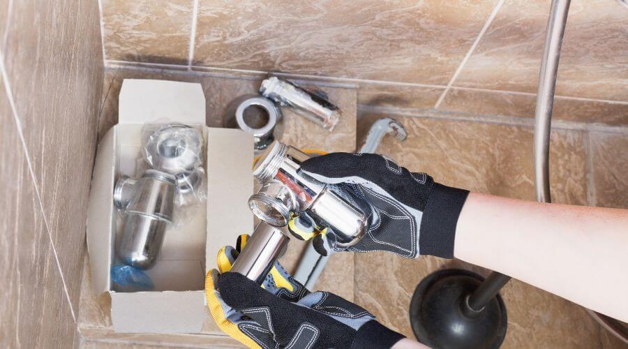 Expert top industrial roofings services in Iliamna, AK